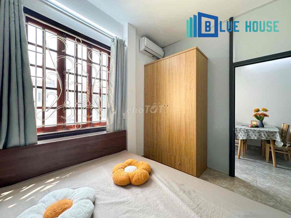 Two bedrooms. One window.