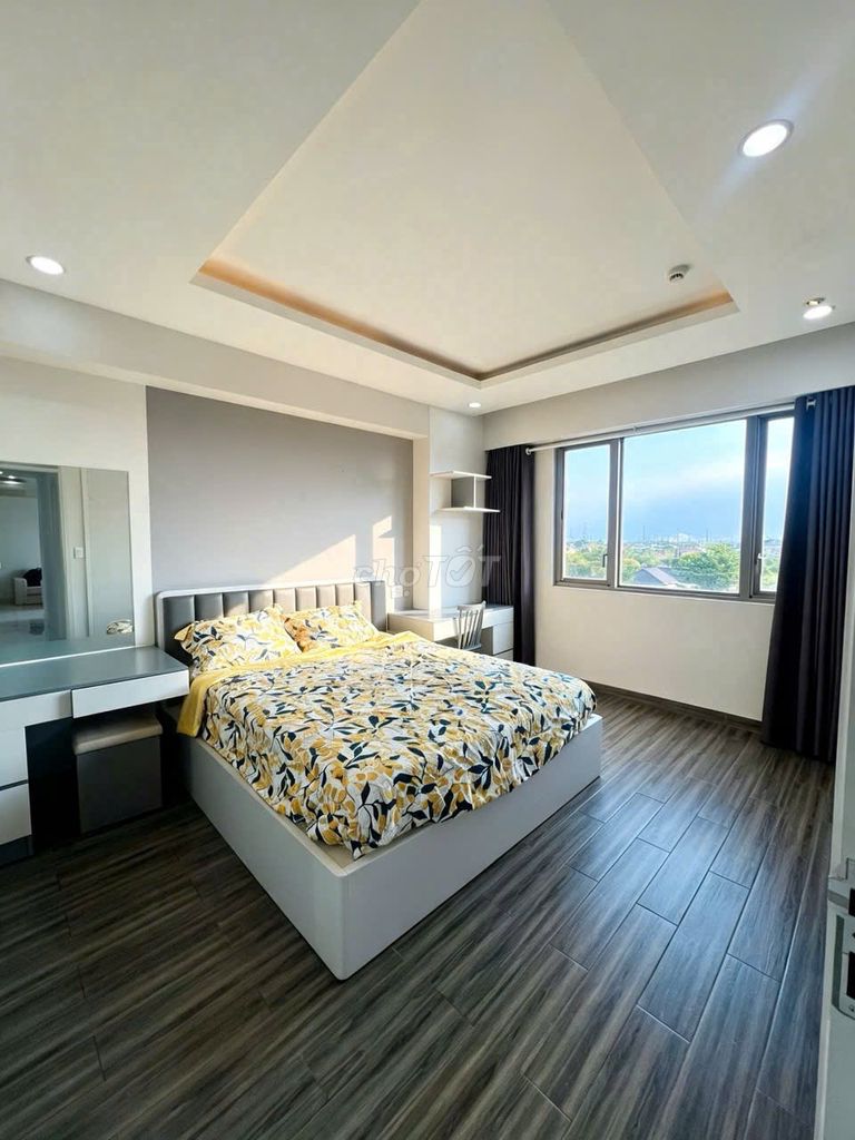Rent apartment 1. 5 million.