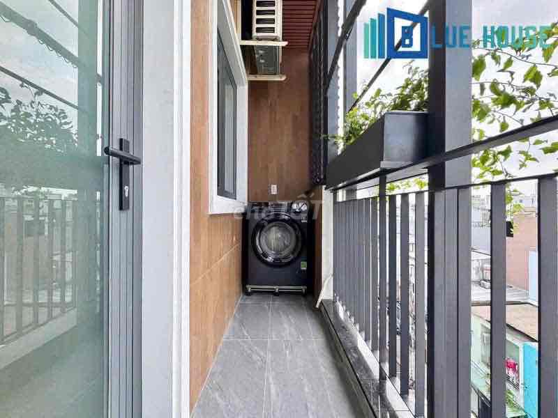 The balconies - the new furniture is now Gò dầu new home.