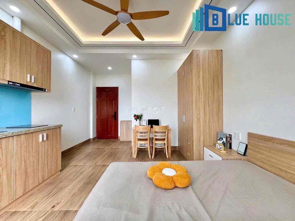 The balconies - the new furniture is now Gò dầu new home.