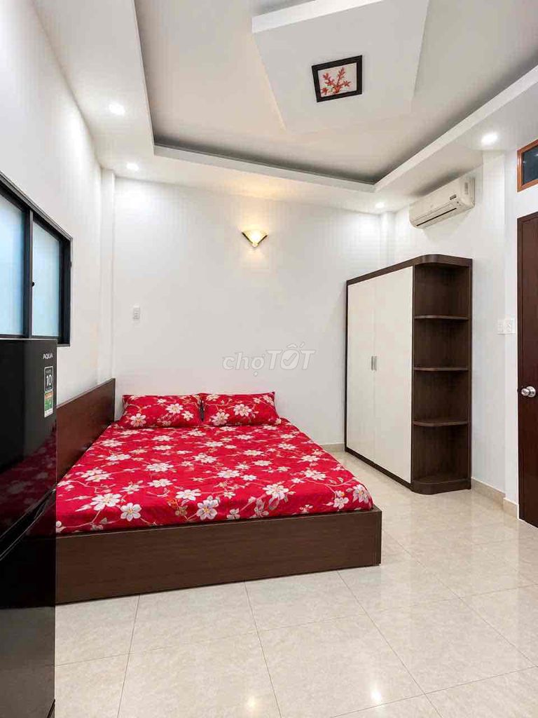Window Studio, 25 m2, 4 million 6 full interior, Hồ Văn Huê, Phú Nhuận