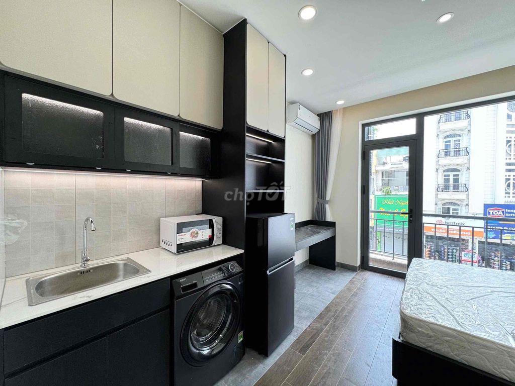 Rent mini-room, full high-end furniture, cool balcony