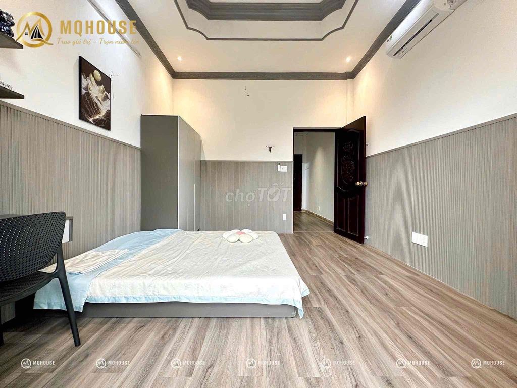 Two bedrooms are 60 meters wide.