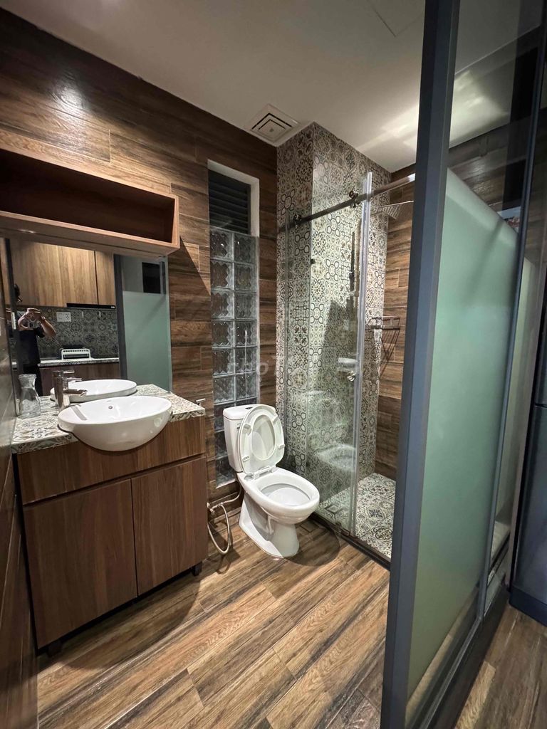Opens the new apartment 100% in District 10, near the Great Hall of Malthus, Océane, cmt8