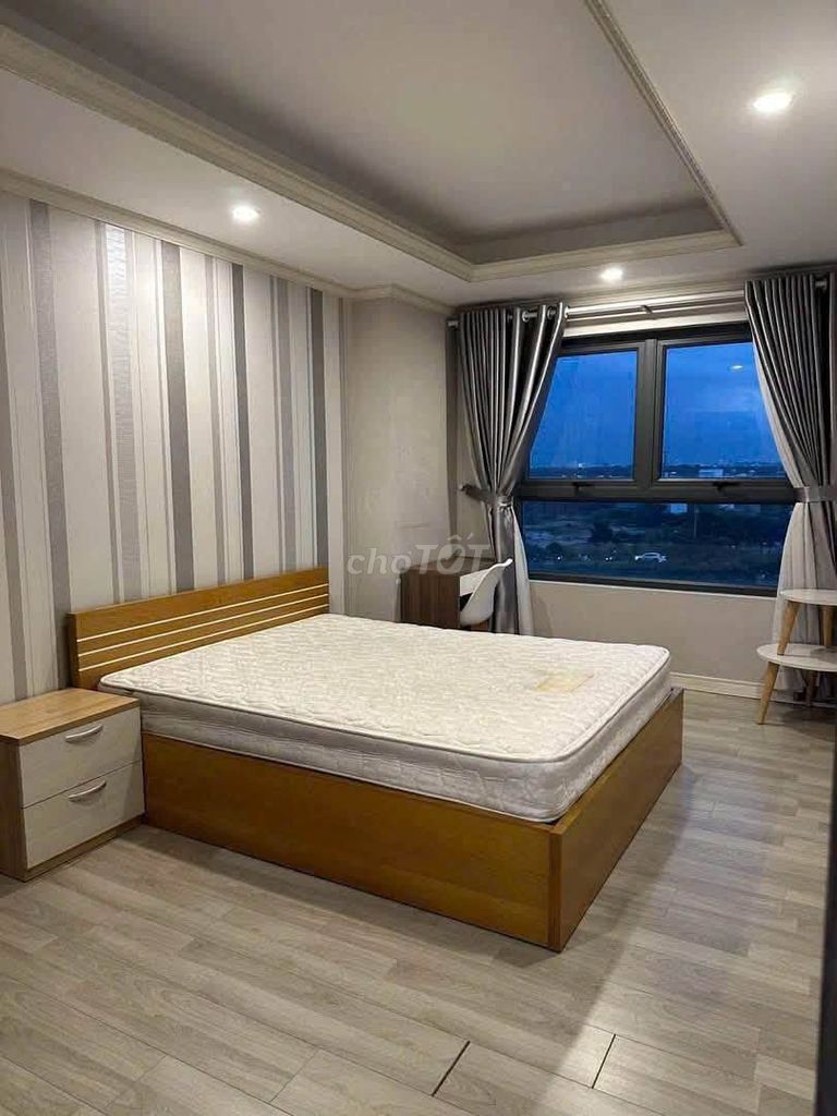 Rent a high-rise apartment in Phú Hữu, Thủ Đức