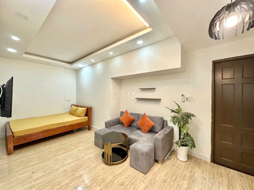 apartment full interior near bv from the top, chess market