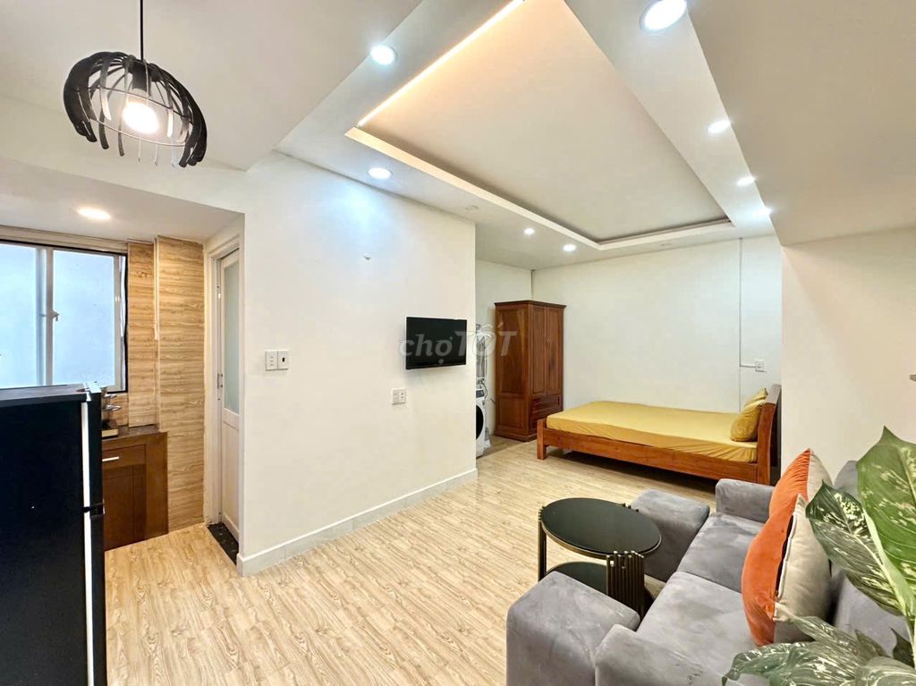 apartment full interior near bv from the top, chess market