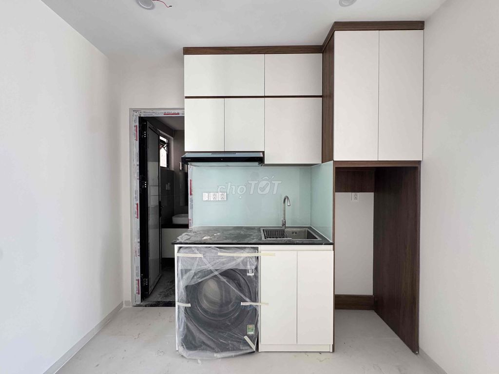 Rent the apartment. A new full bedroom right here on thette District 7, near rmmm, pmh.