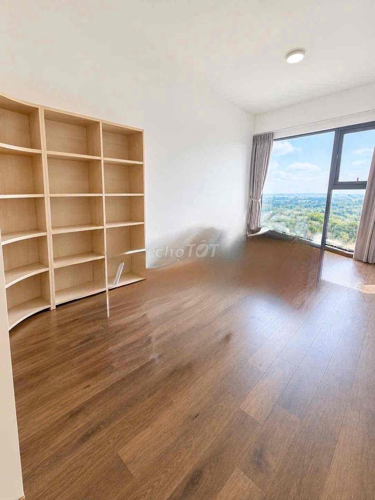 We'll rent two bedrooms.