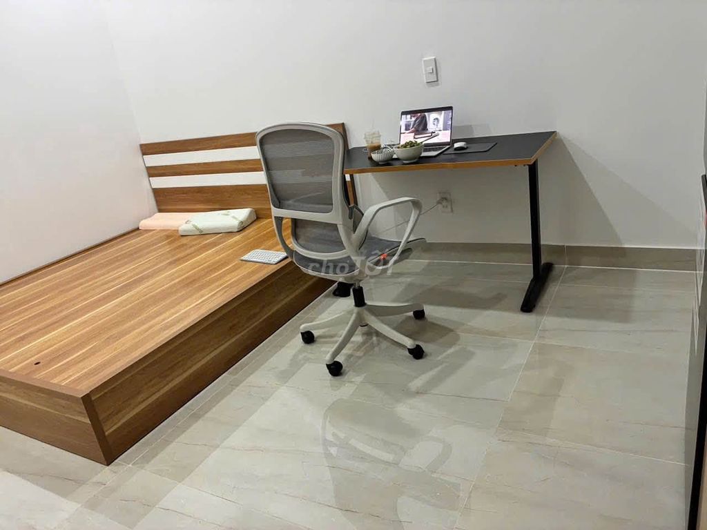Pass contract apartment full interior Thái Văn Lung, ~3.3 million a month