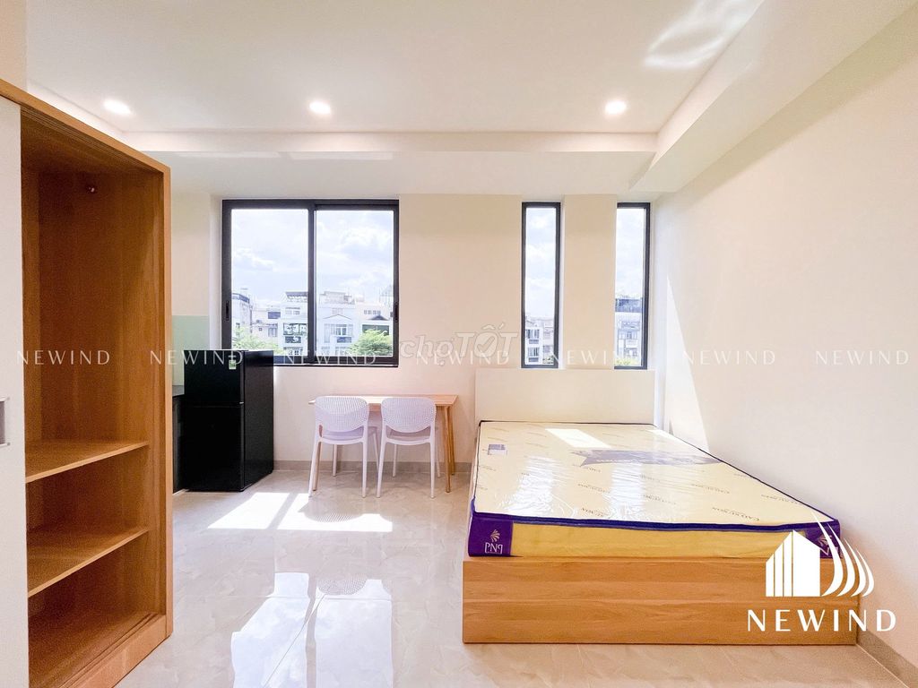 New balcony suite is 100% new - full interior - in flower-town park