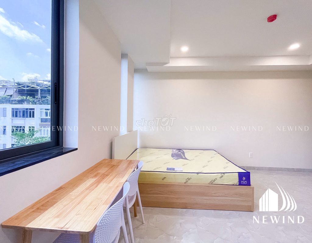New balcony suite is 100% new - full interior - in flower-town park