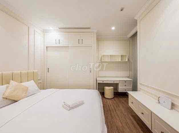 Rent apartment three bedroom full interior - Vinhomes Central Park