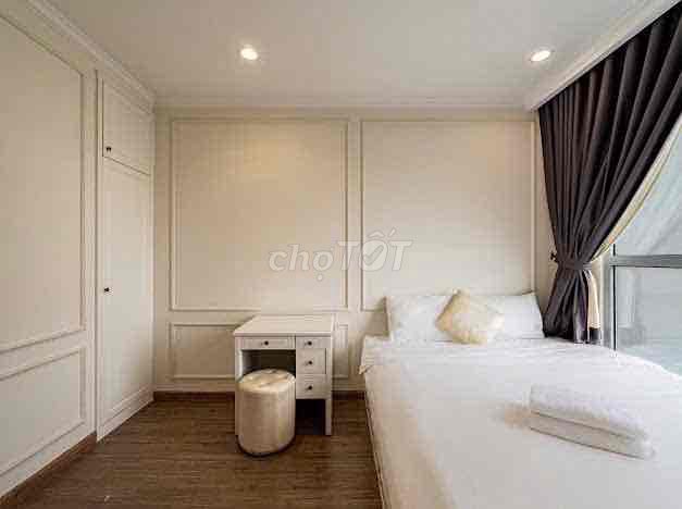 Rent apartment three bedroom full interior - Vinhomes Central Park