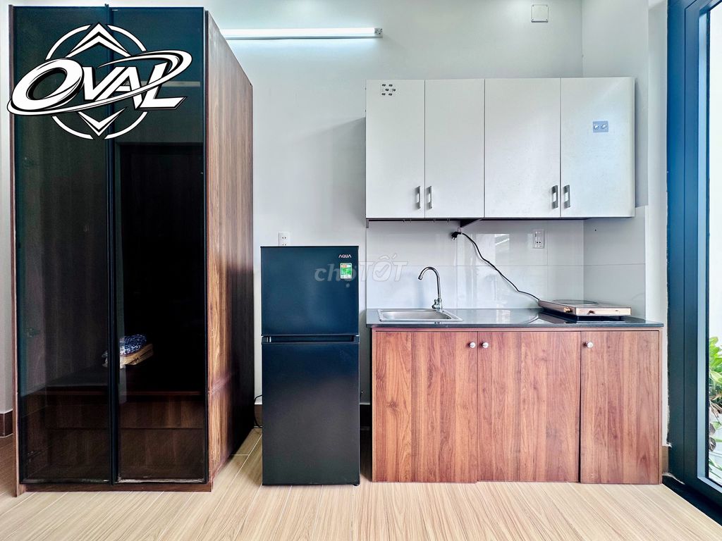 The new balconies are 100% new - full interior - right here atart Phan Huy Ích