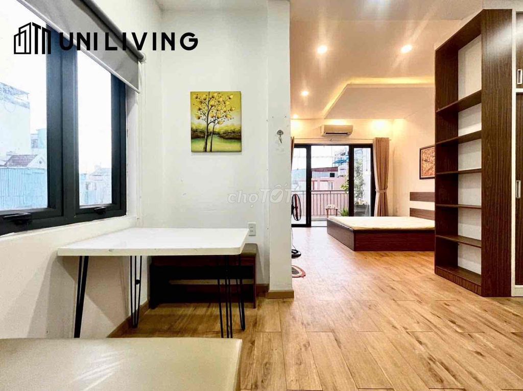 Rent the Super Room, Tô Hiến Thành.
