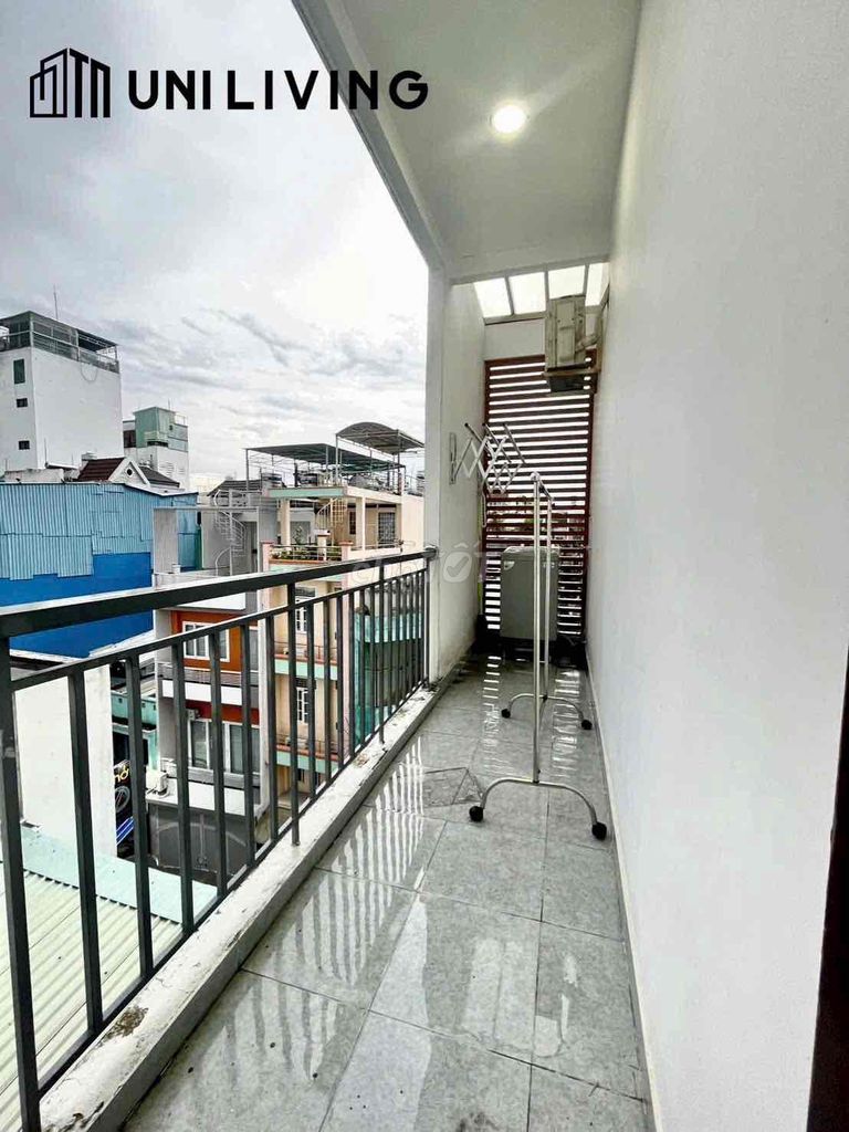 Rent the Super Room, Tô Hiến Thành.