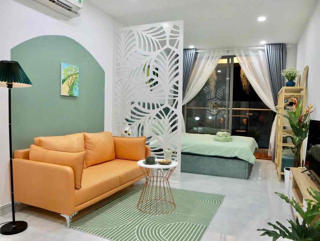 Masteri Millennium apartment with balcony.