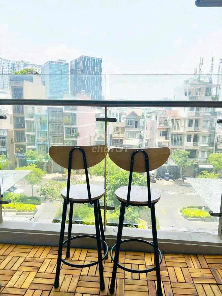 Masteri Millennium apartment with balcony.