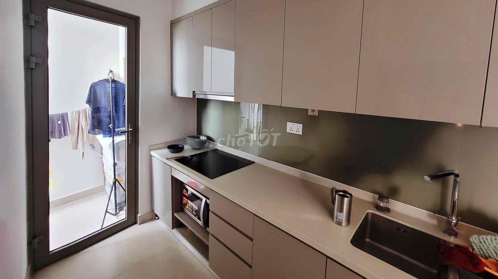 Rent the two Sky Bedrooms 89,Hoàng Quốc Việt, 7th.