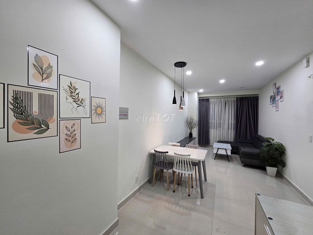 Topaz Elite 3 bedrooms empty 12 million a month- Full interior 16 million a month.