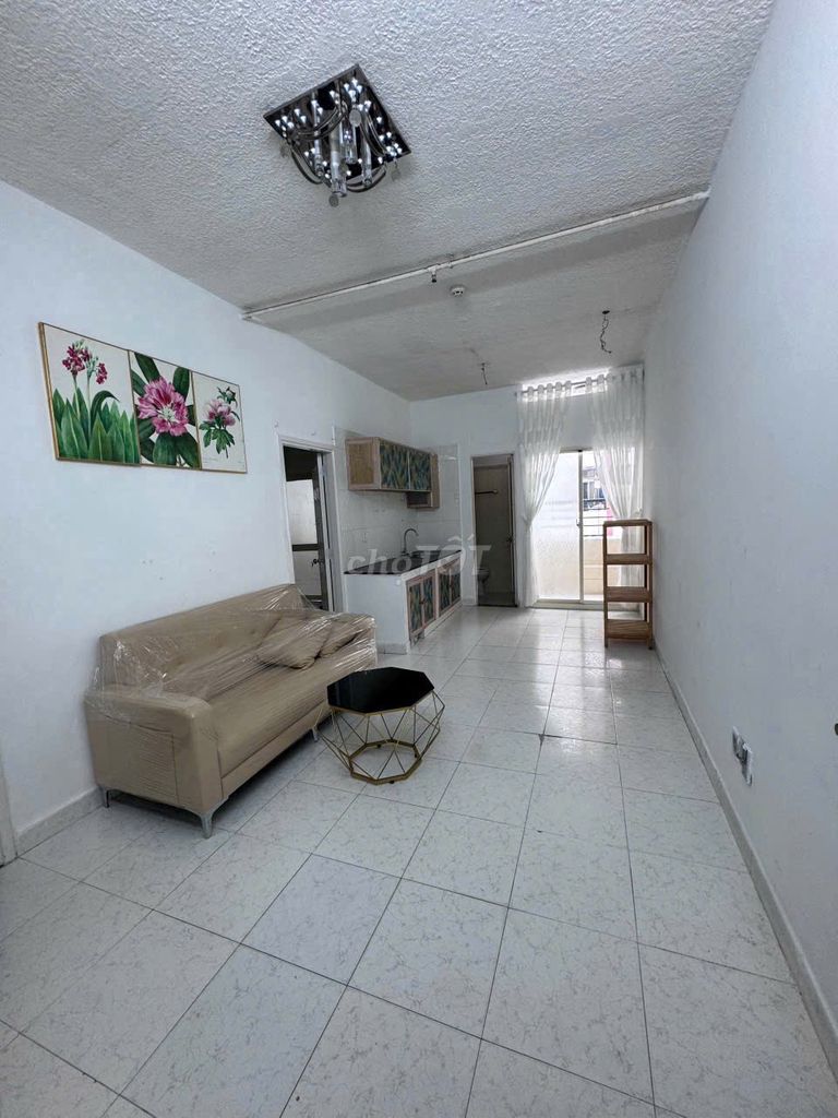 Rent an Imperial apartment, Nguyễn Văn Quá, District 12. Six million. 45 meters, one bedroom.