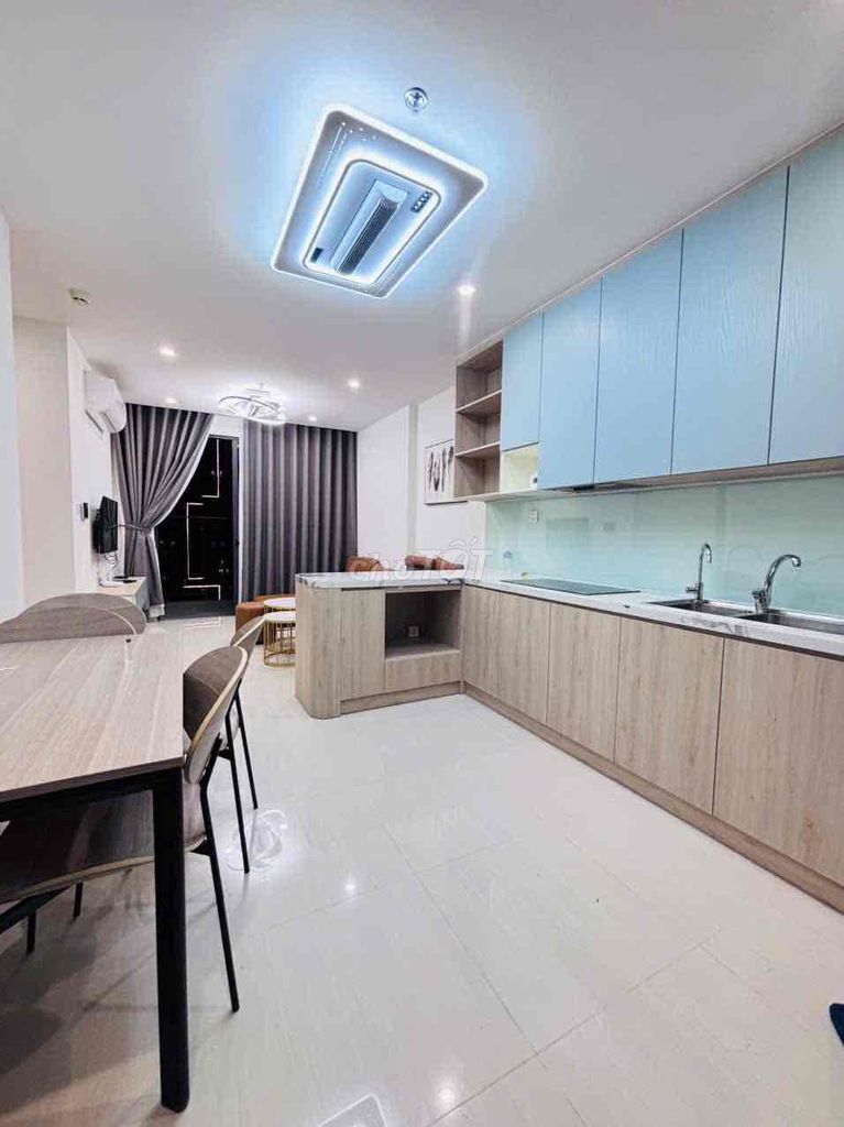 Rent the apartment three bedrooms.