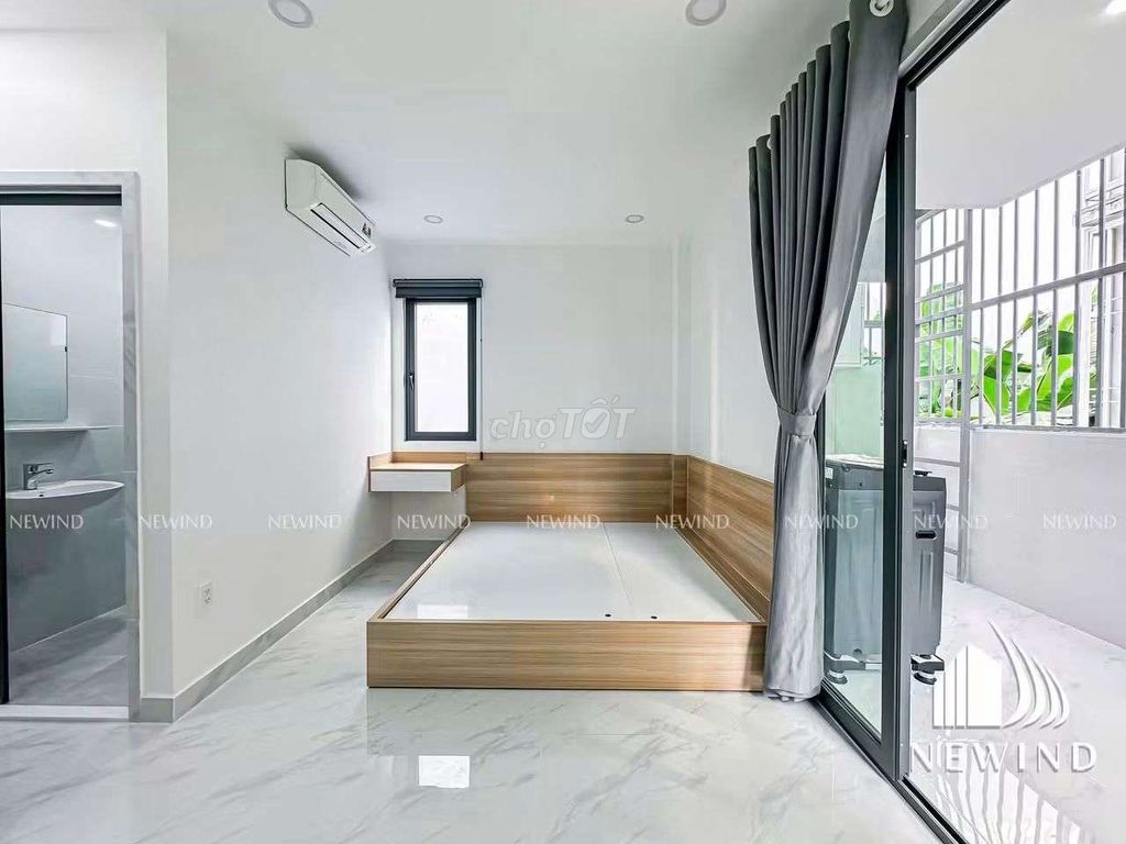 Opening the upper apartment--right Trương Thị Hoa-- cvpm average.