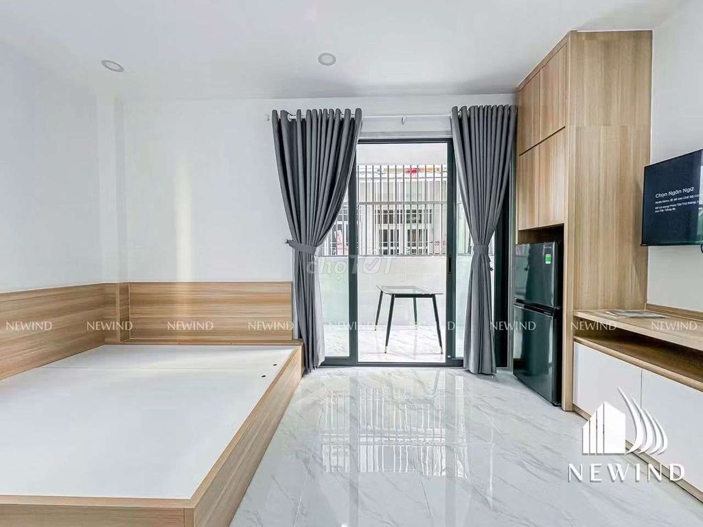 Opening the upper apartment--right Trương Thị Hoa-- cvpm average.