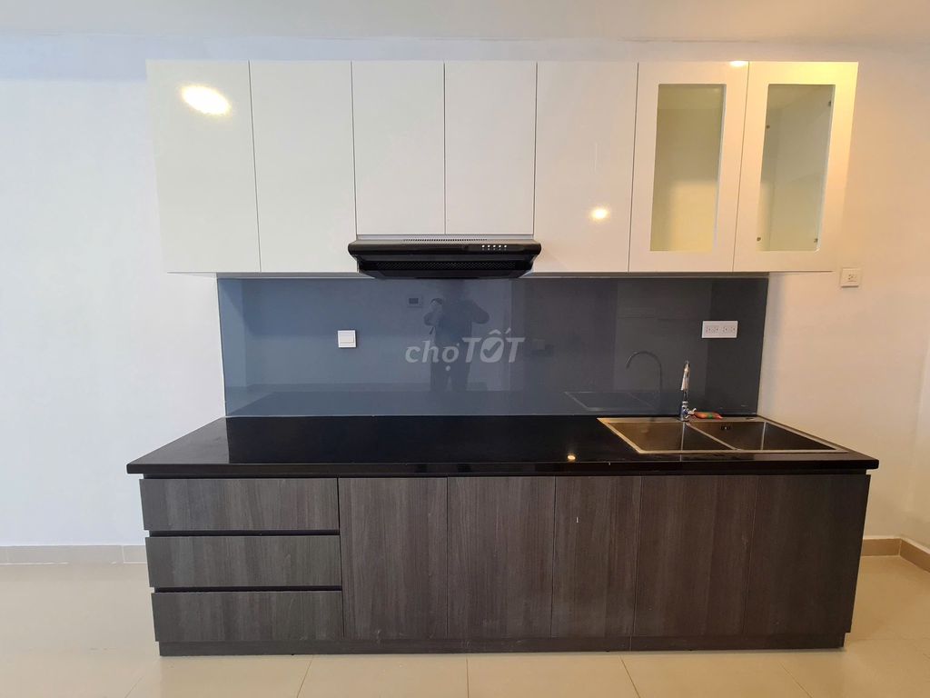 The basic interior officetel is nine million Orchard Garden.