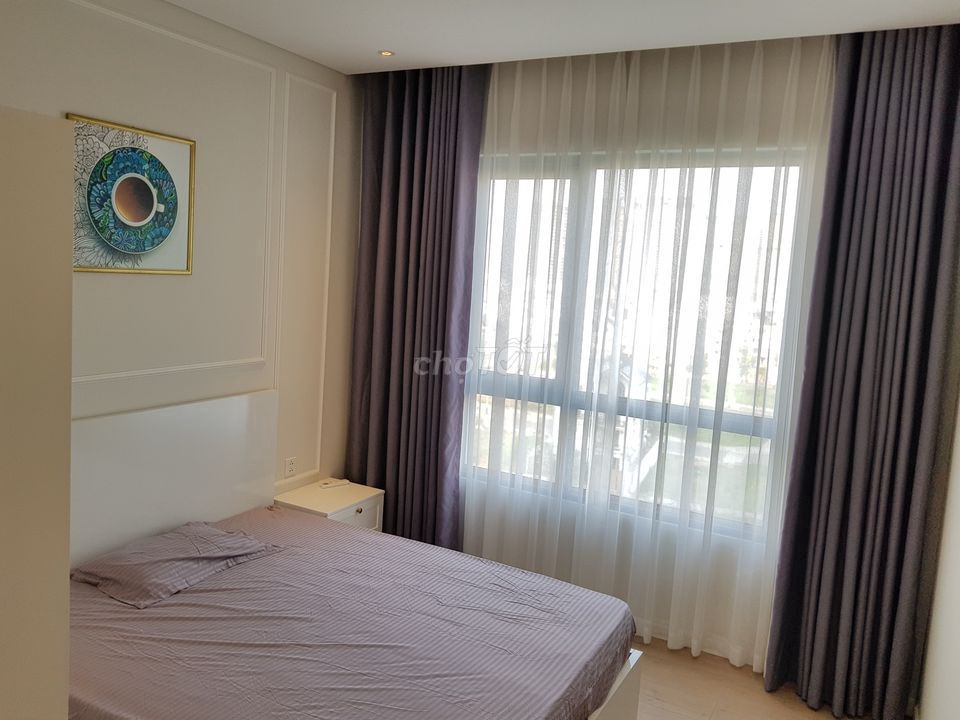 The price of the diamond is two bedrooms full of river-view furniture for only 23 million a month.