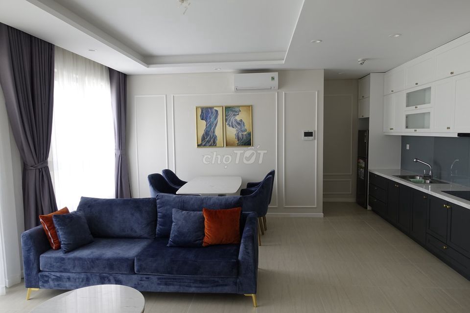 The price of the diamond is two bedrooms full of river-view furniture for only 23 million a month.