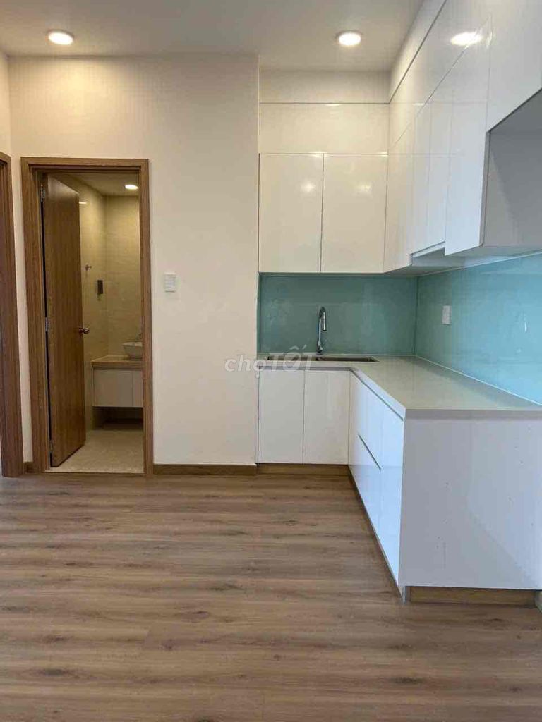 Renting a two-room apartment 2 beautiful toilets, only 8.5 million.