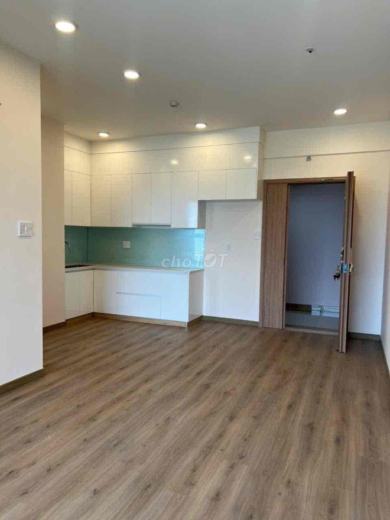 Renting a two-room apartment 2 beautiful toilets, only 8.5 million.