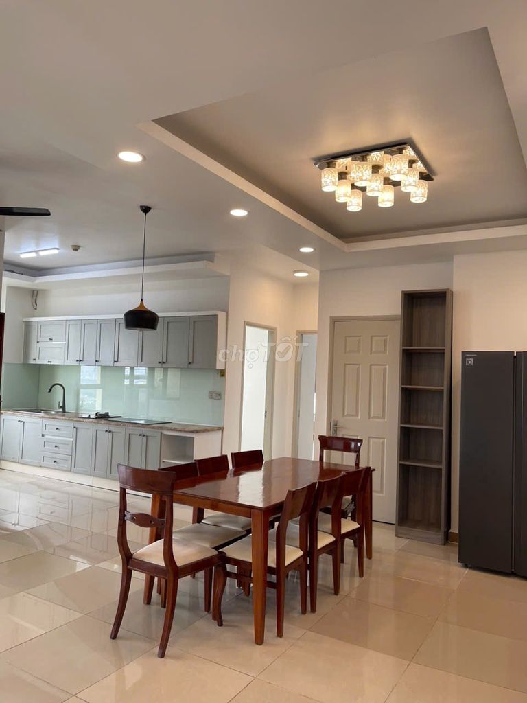 Rent German apartment 160 m.4 bedroom 3 interior toilets full of 16 million.
