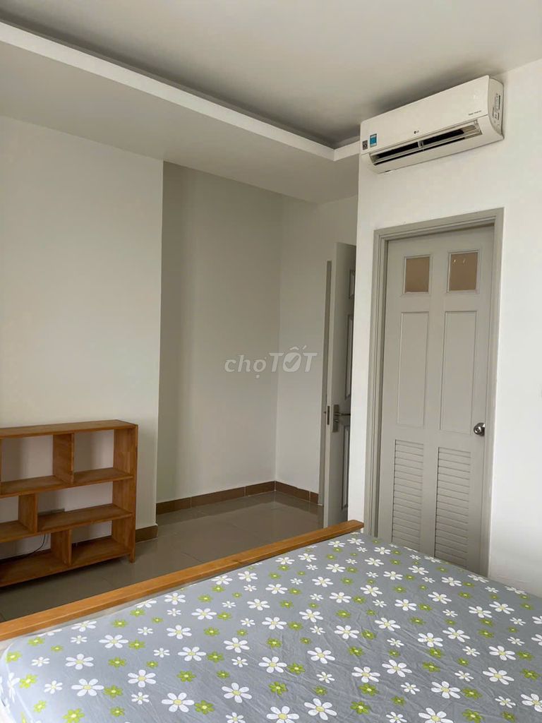 Rent German apartment 160 m.4 bedroom 3 interior toilets full of 16 million.