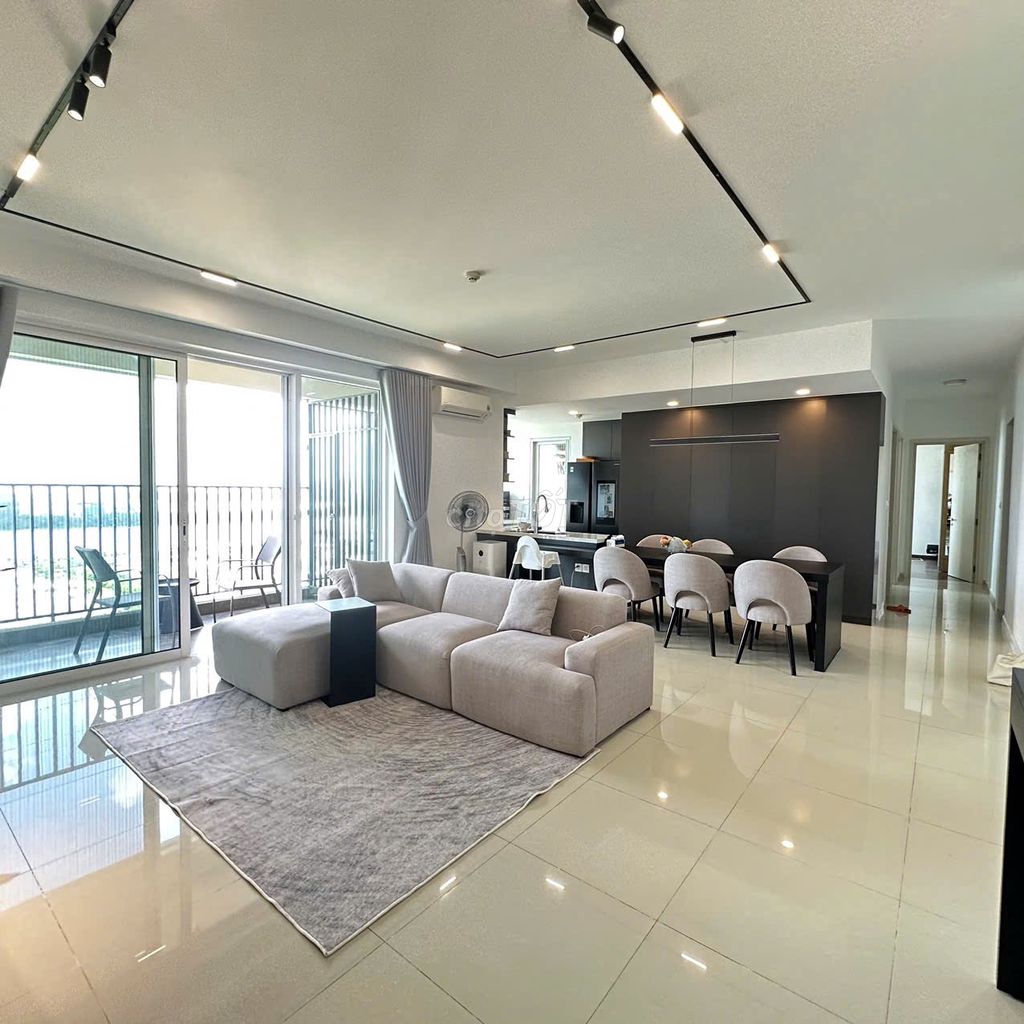 update 3 bedroom 137 M2 Vista Verde beautiful house full of furniture cost 32 million-free.