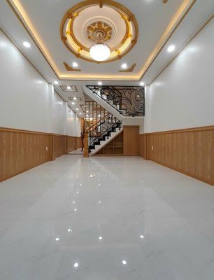 Renting an alleyhouse 456/3 A Cao Thắng out to Le Red Knights 12 District 10