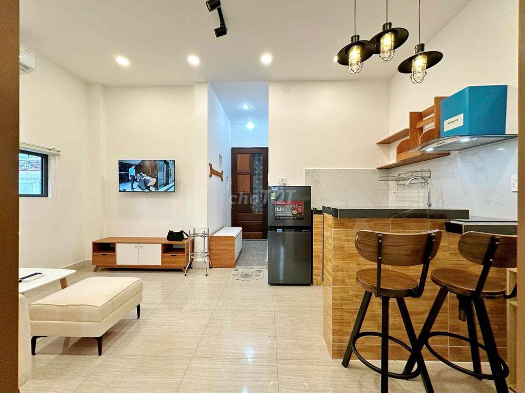 Two rare bedrooms full of Lương Định Của balcony furniture down 1 million and a half