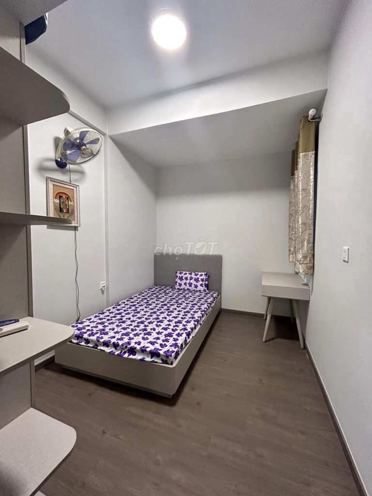 Rent the entire interior, two bedrooms, two toilets, 60 meters2, westgate apartment.