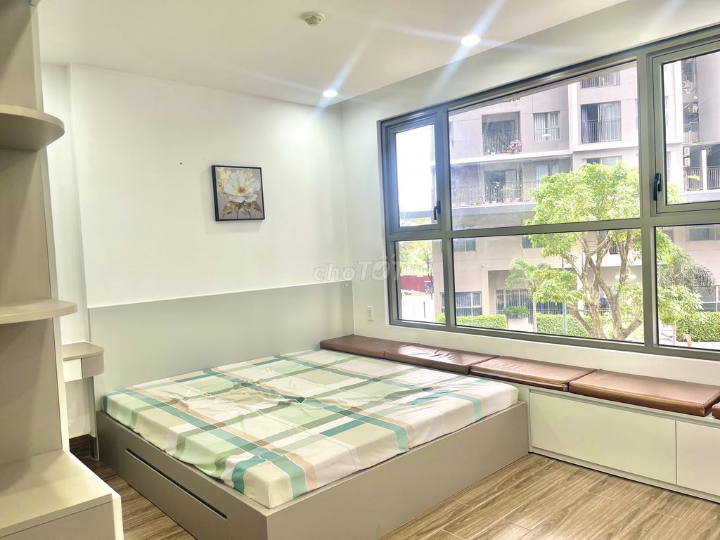 Rent an apartment villa at westgate 150 meters2, full interior, across from the pool