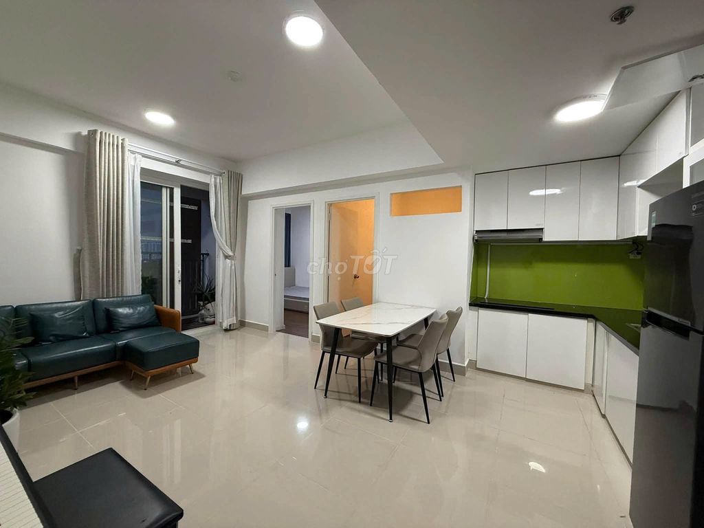 Ruby Garden-Tân Bình, full interior, 84 meters2, 2 bedrooms, 10 million/th rent.