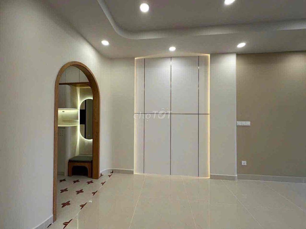 Rent apartment 3 bedroom 2 toilets - 19 million - Full interior - 106 m - Nguyễn Hữu Thọ