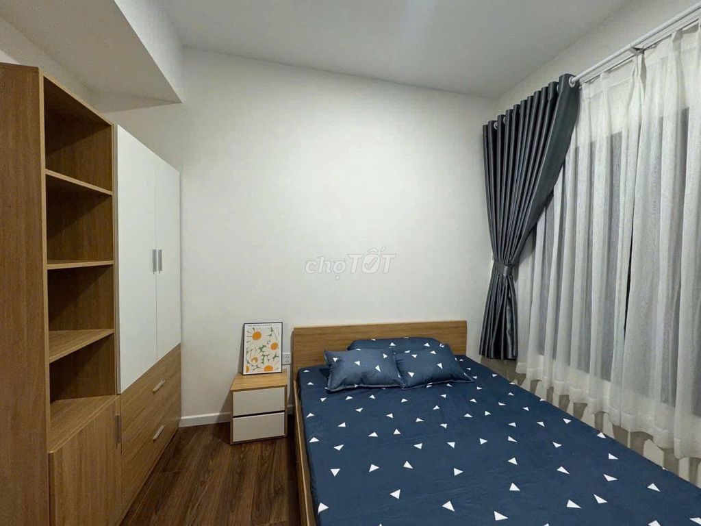 Screc building, 974 A Trường Sa, District 3: New houses, interiors, 70 meters, 14 million, two bedrooms.