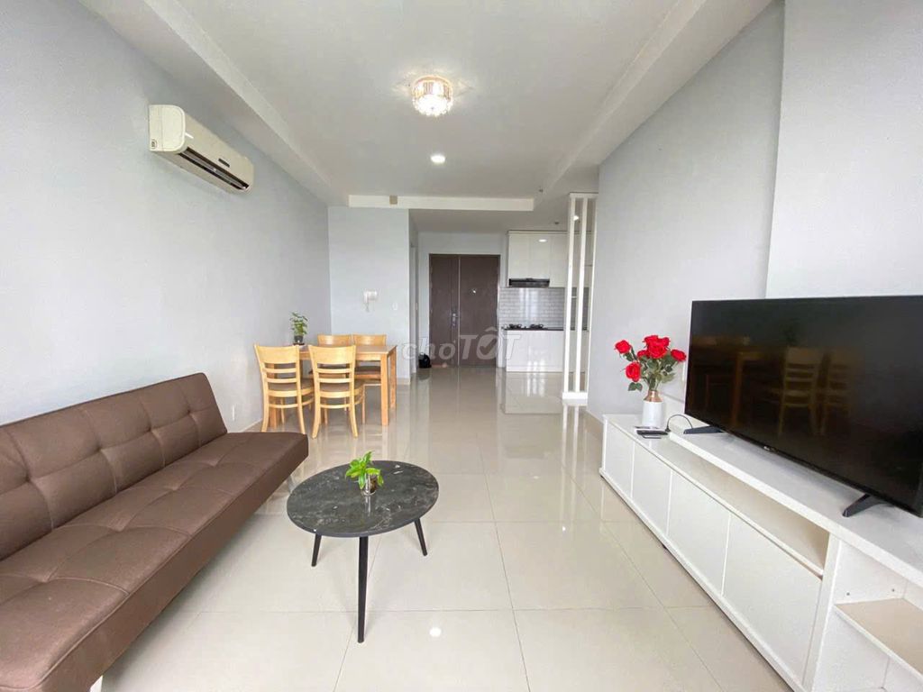 Screc building, 974 A Trường Sa, District 3: New houses, interiors, 70 meters, 14 million, two bedrooms.