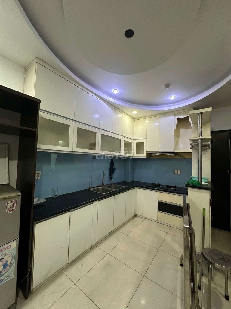 Rent a house with paint.