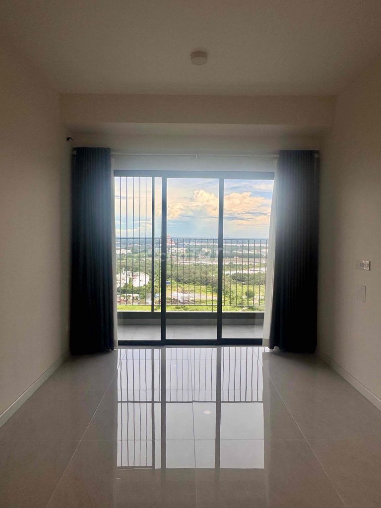 Victoria Village apartment 2 bedroom - 100 percent new, View Little Blue