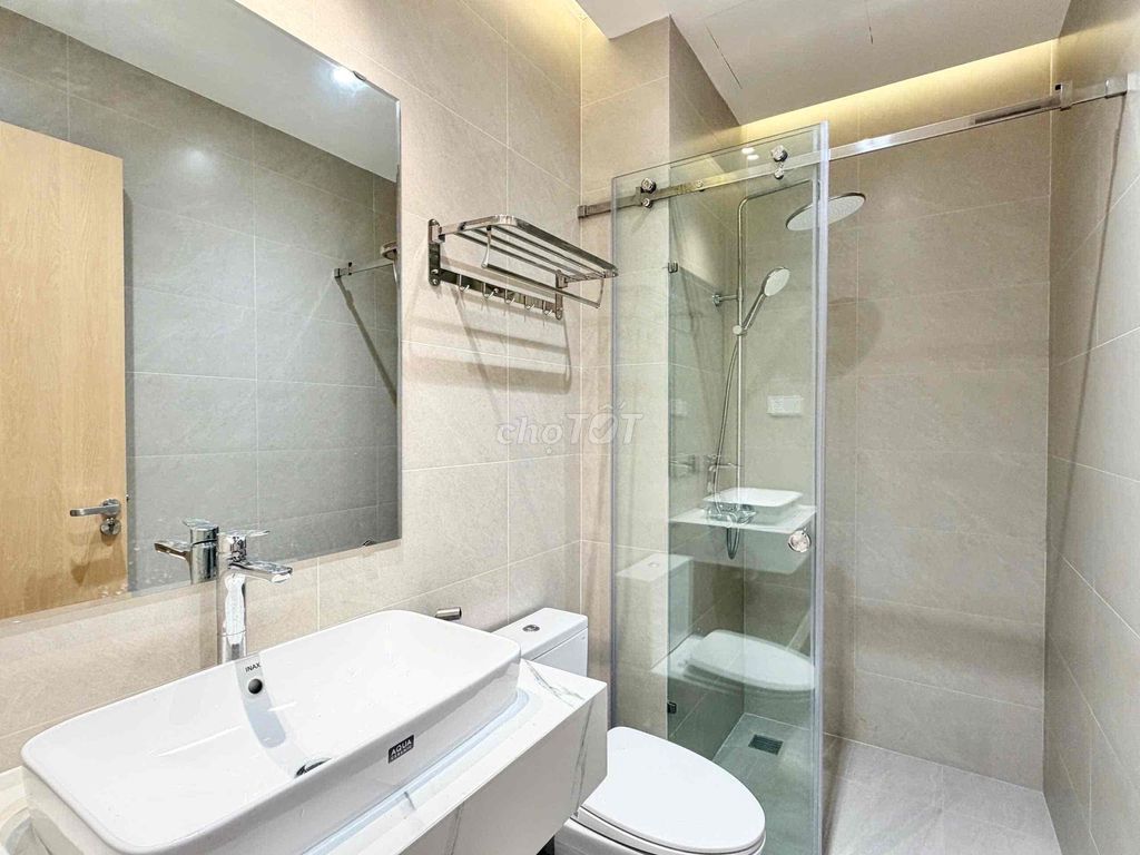 Rent apartment one of the new balcony bedrooms in District 7