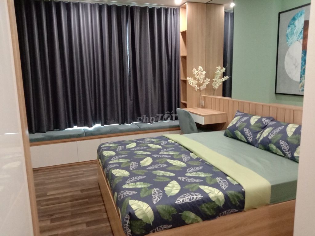 Rent a two bedroom, three bedrooms, short-term centrosa.