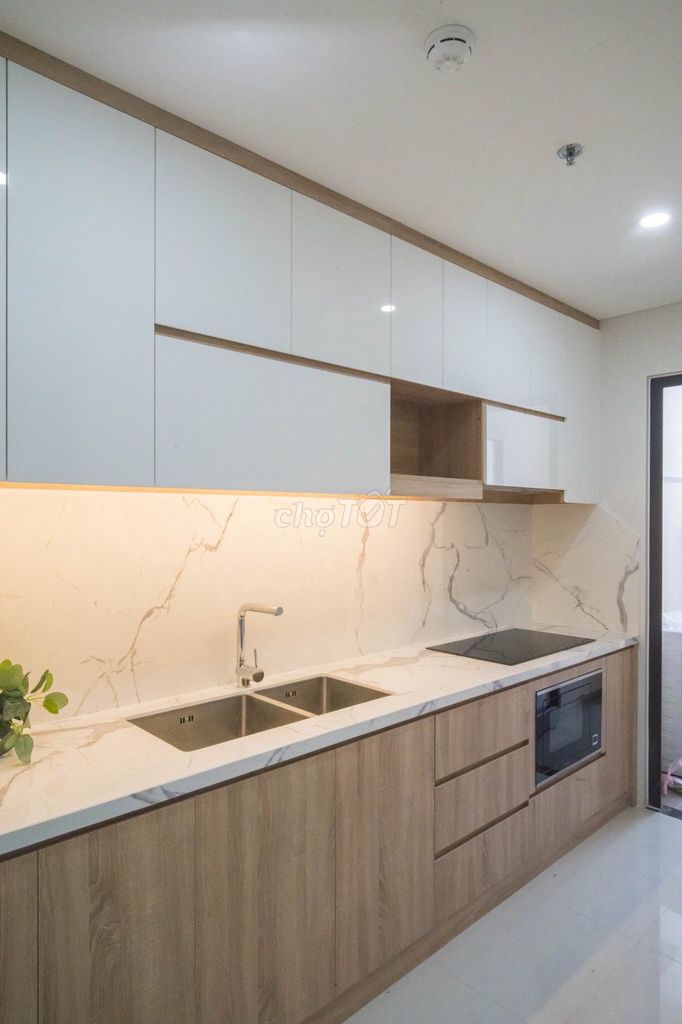 Rent a two bedroom, three bedrooms, short-term centrosa.